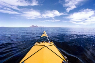  Navigating the Cantabrian Sea in a kayak 